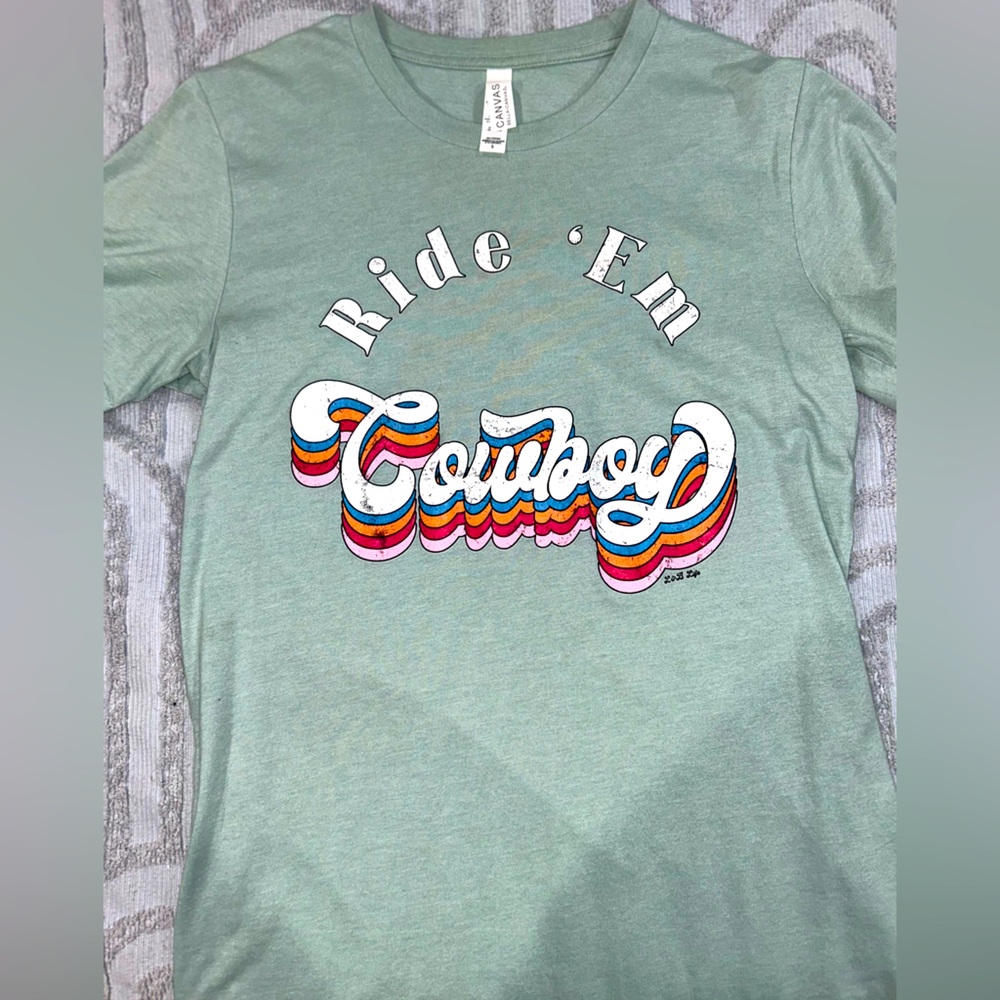 ride em cowboy western graphic tee 🩵
